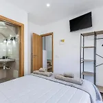 Casa Da Avo - Center - Private Bedrooms בית הארחה