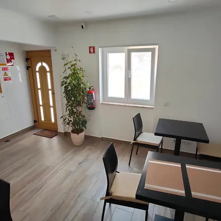 Casa Da Avo - Center - Private Bedrooms Lagos