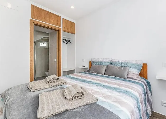 게스트하우스 Casa Da Avo - Center - Private Bedrooms 3*