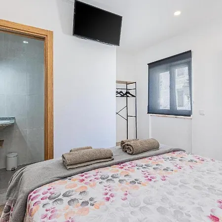 Casa Da Avo - Center - Private Bedrooms Guest house *
