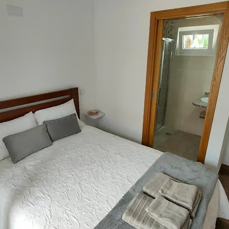 Casa Da Avo - Center - Private Bedrooms 라고스