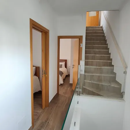 Casa Da Avo - Center - Private Bedrooms Lagos